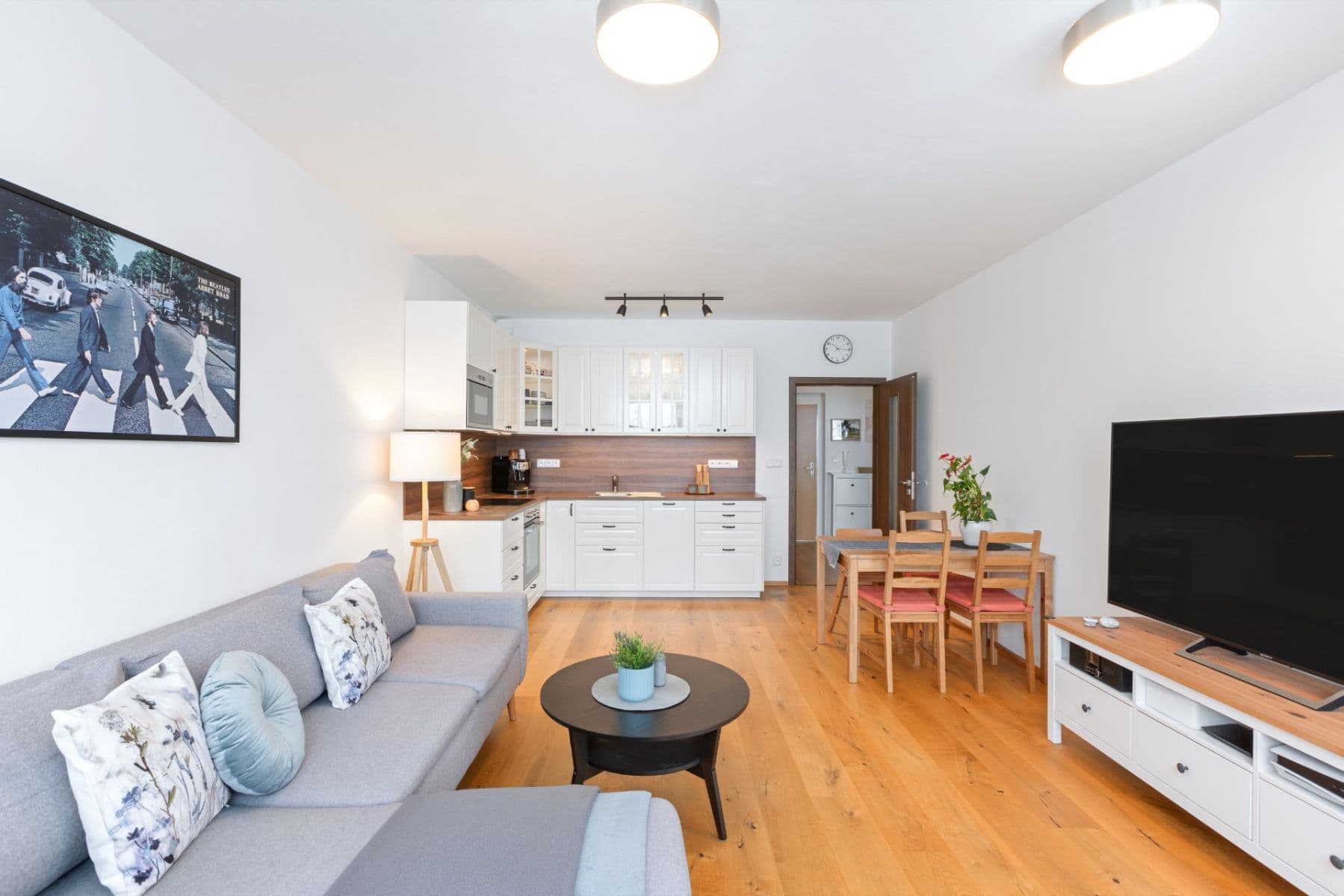 Prenájom bytu 2-izbový 61 m², Nad Akcízem, Praha, Praha Prenájom bytu 2-izbový 61 m², Nad Akcízem, Praha, Praha
