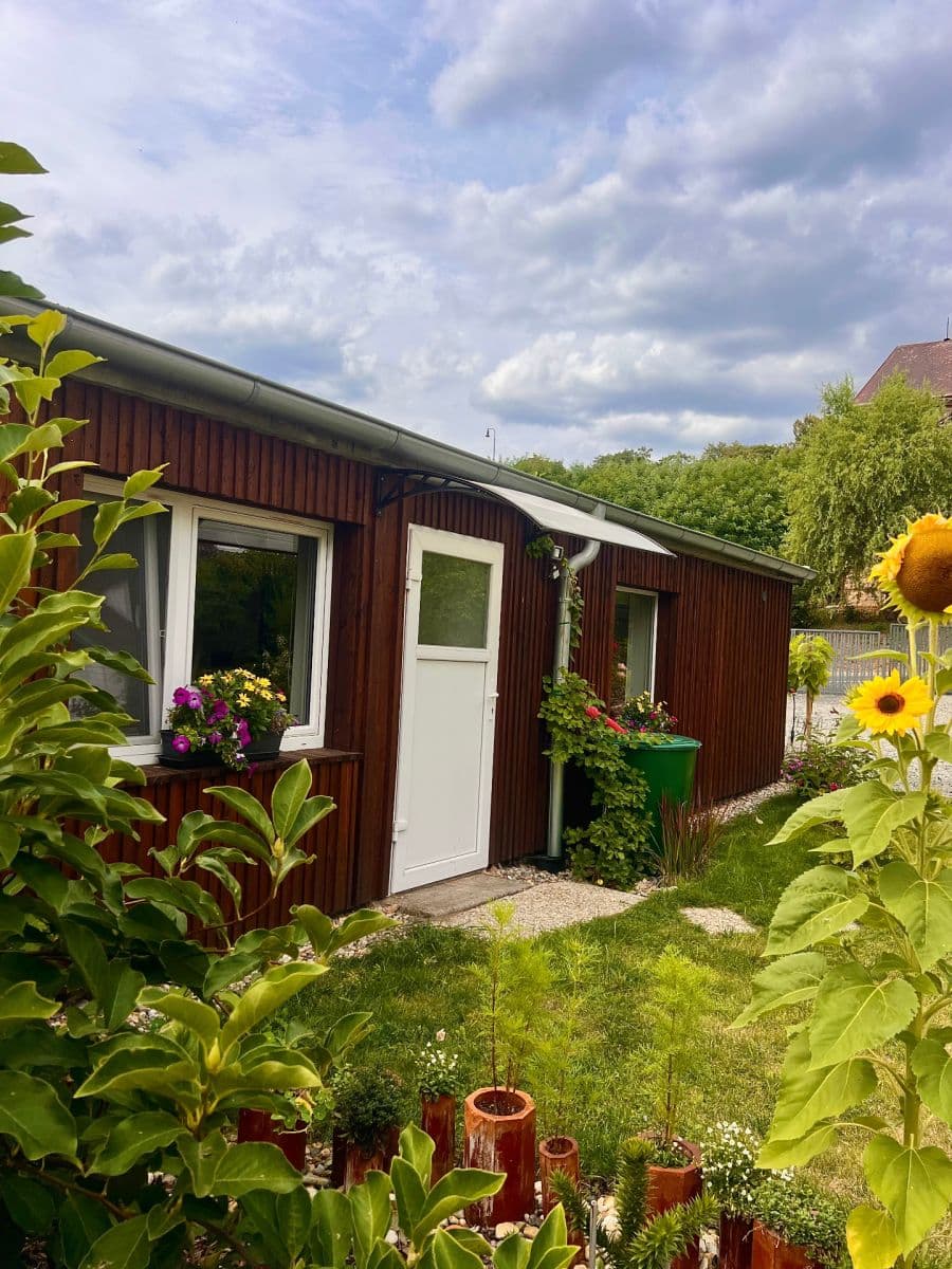 Predaj rekreačného objektu 145 m², pozemok 1.134 m², Hrob, Ústecký kraj Predaj rekreačného objektu 145 m², pozemok 1.134 m², Hrob, Ústecký kraj