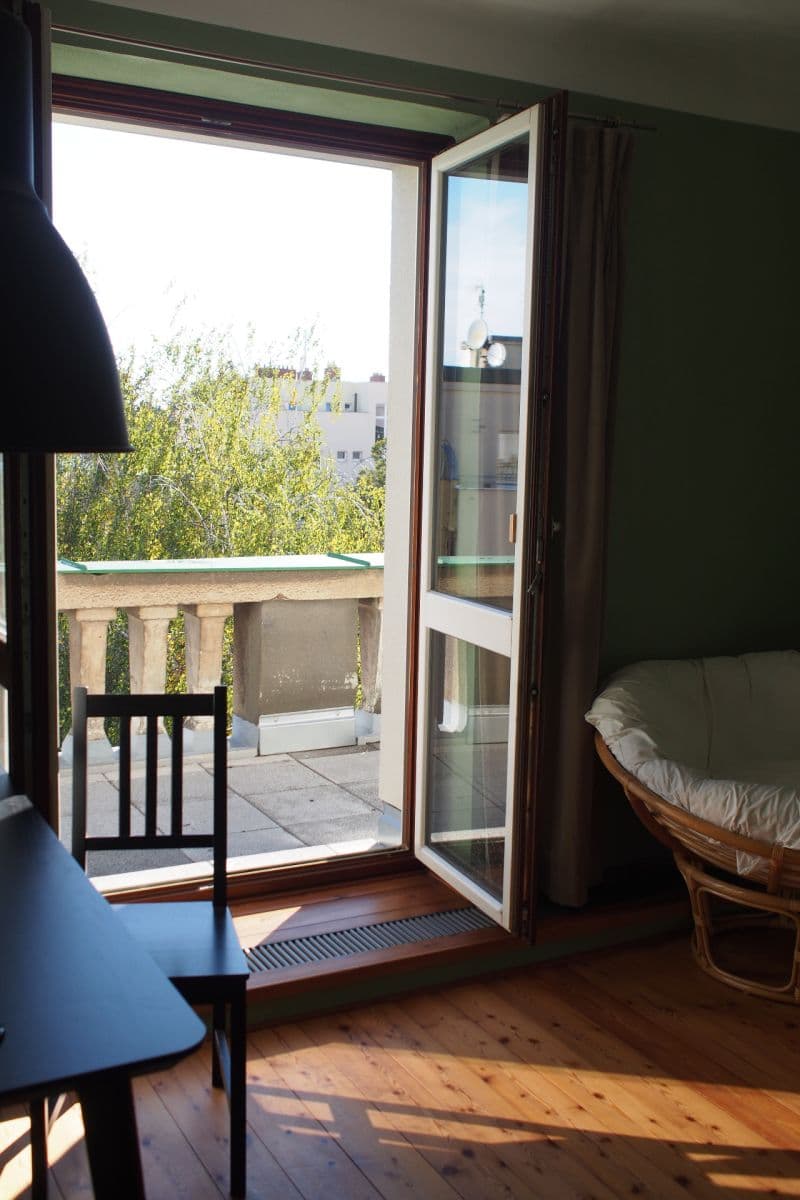 Prenájom bytu 1-izbový 25 m², Nad Kajetánkou, Praha, Praha Prenájom bytu 1-izbový 25 m², Nad Kajetánkou, Praha, Praha