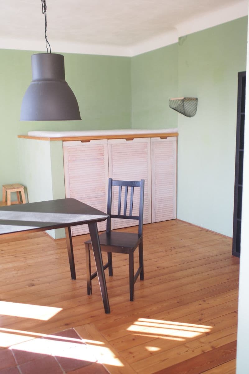 Prenájom bytu 1-izbový 25 m², Nad Kajetánkou, Praha, Praha Prenájom bytu 1-izbový 25 m², Nad Kajetánkou, Praha, Praha