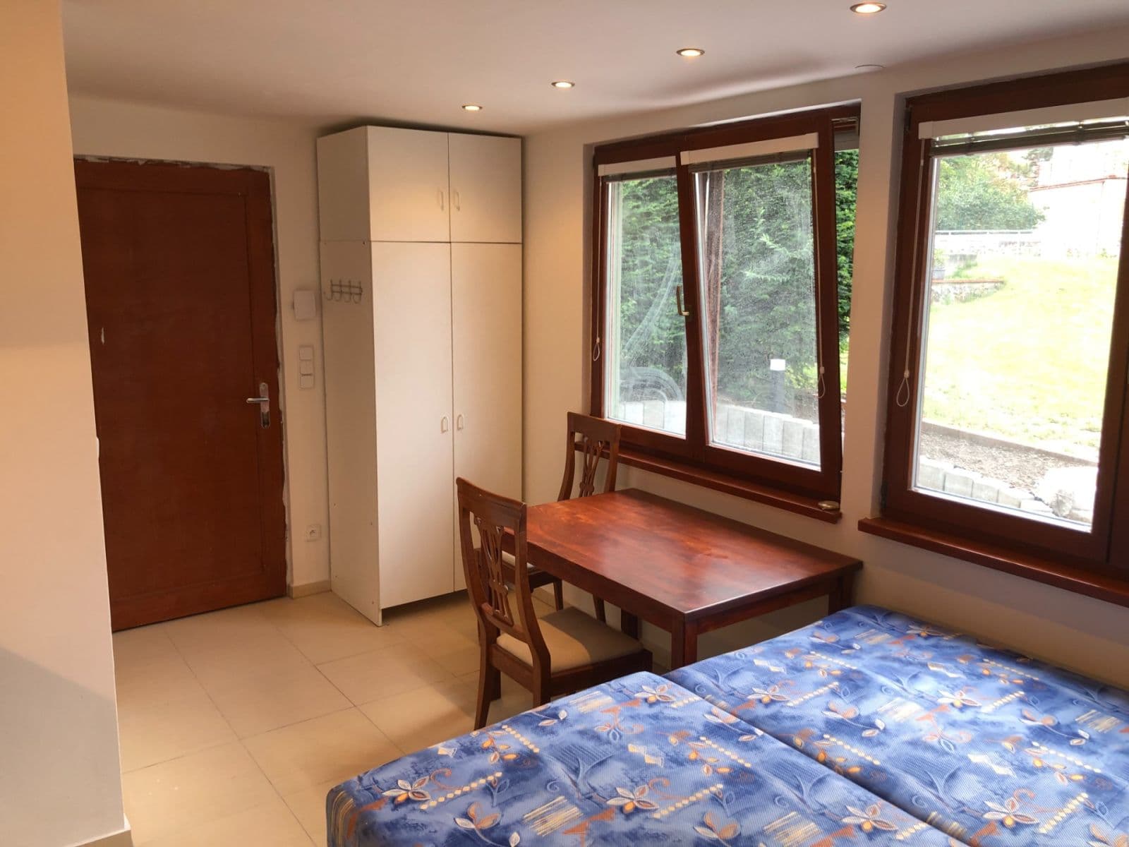 Prenájom bytu 1-izbový 18 m², Nad Santoškou, Praha, Praha Prenájom bytu 1-izbový 18 m², Nad Santoškou, Praha, Praha