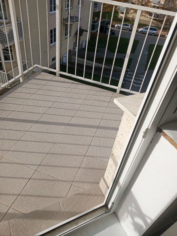 Predaj bytu 1-izbový 44 m², Topolová, Olomouc, Olomoucký kraj Predaj bytu 1-izbový 44 m², Topolová, Olomouc, Olomoucký kraj