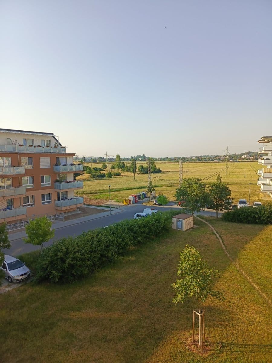Predaj bytu 1-izbový 44 m², Topolová, Olomouc, Olomoucký kraj Predaj bytu 1-izbový 44 m², Topolová, Olomouc, Olomoucký kraj