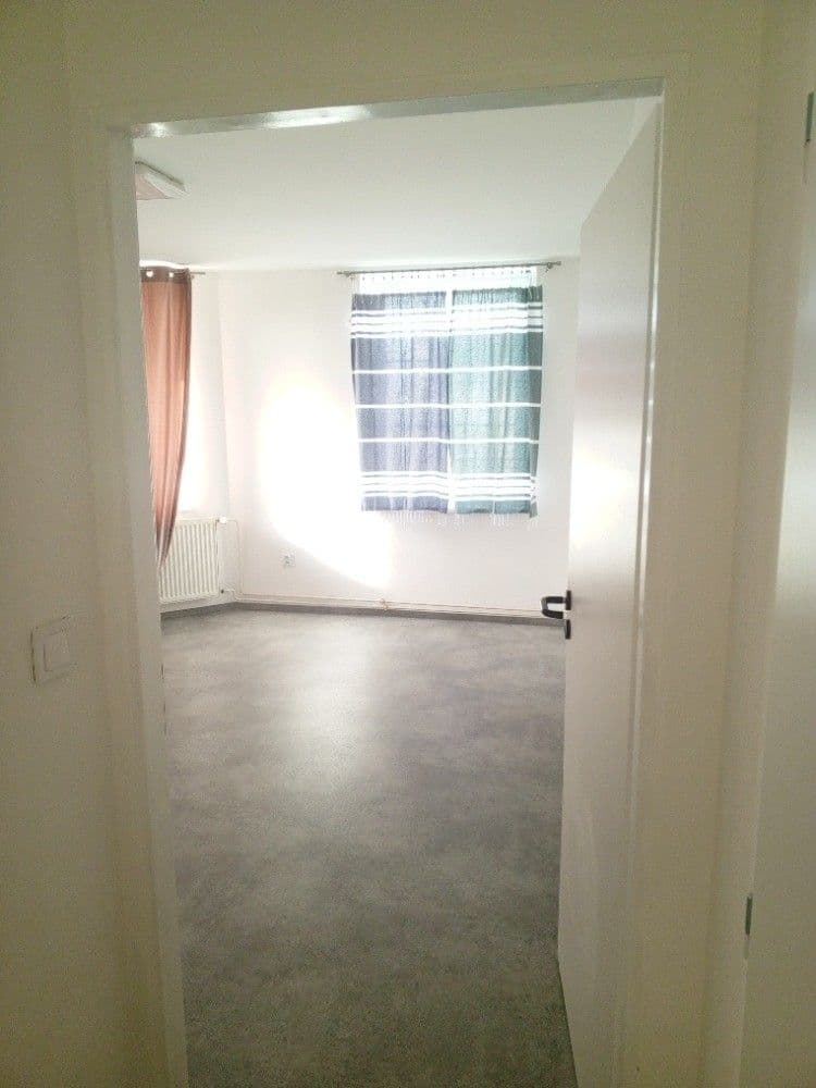 Predaj bytu 1-izbový 44 m², Topolová, Olomouc, Olomoucký kraj Predaj bytu 1-izbový 44 m², Topolová, Olomouc, Olomoucký kraj