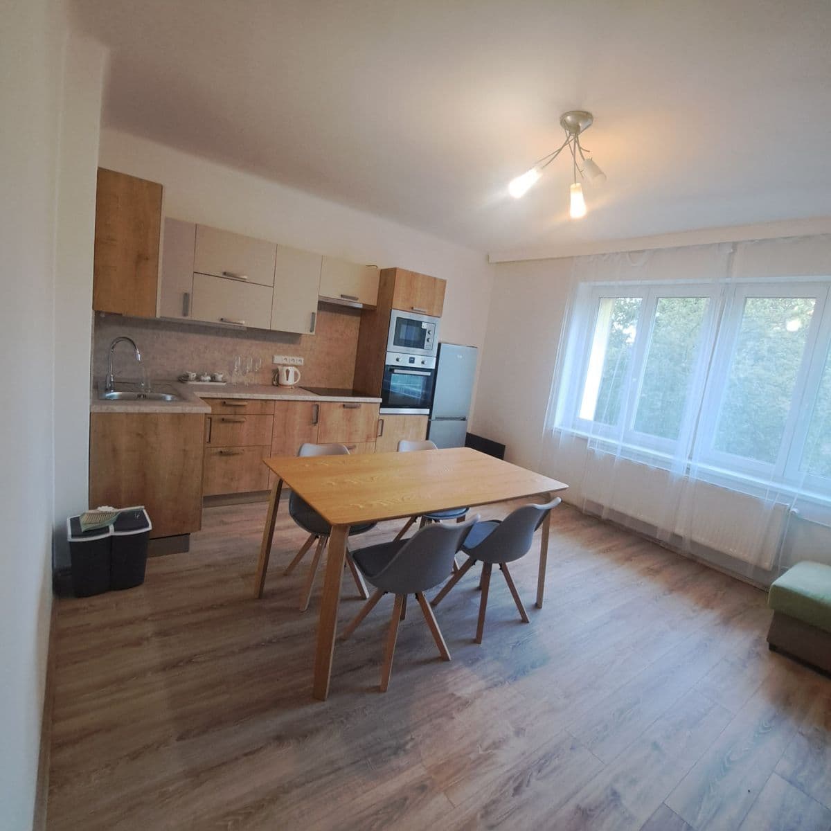 Prenájom bytu 2-izbový 40 m², Na Balkáně, Praha, Praha Prenájom bytu 2-izbový 40 m², Na Balkáně, Praha, Praha