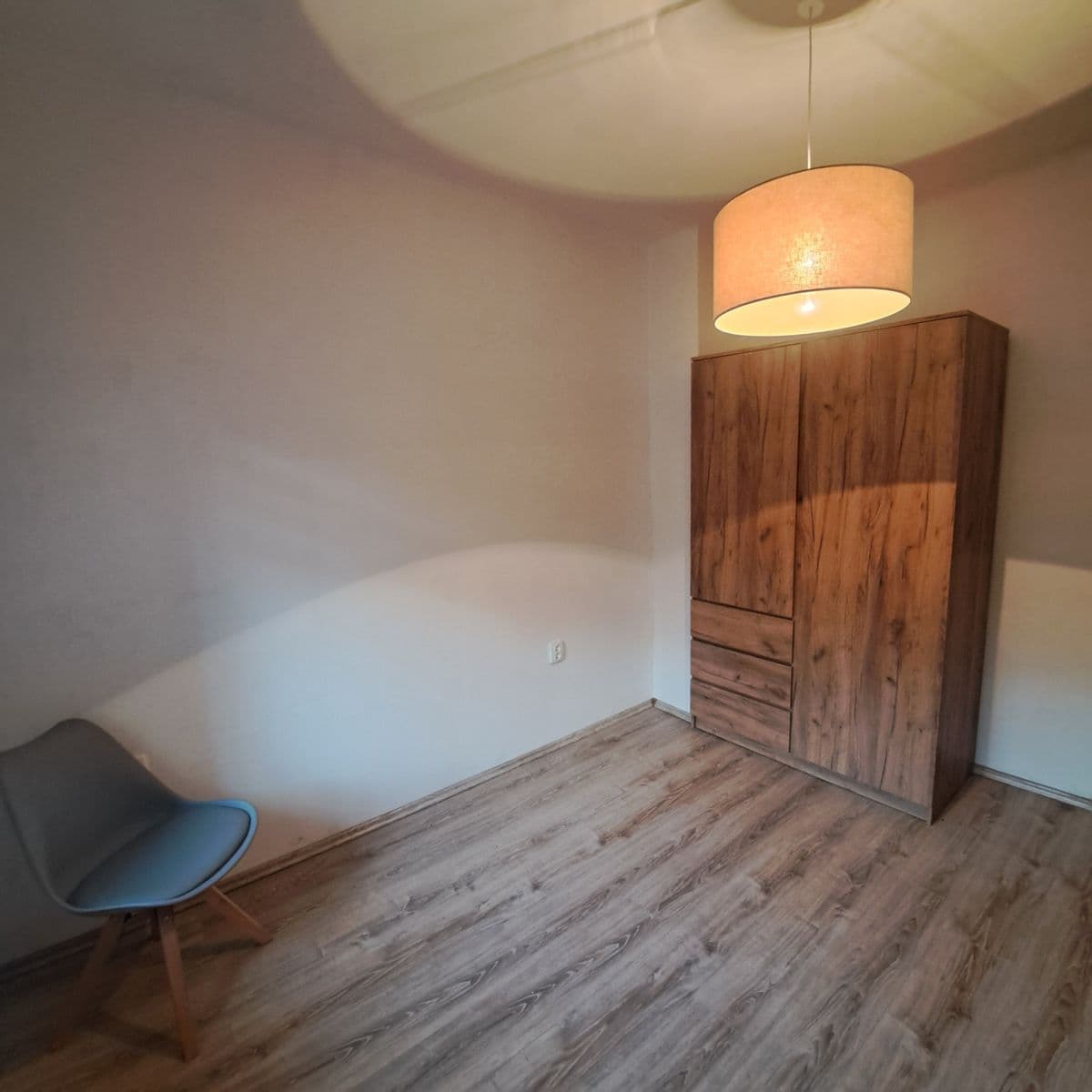 Prenájom bytu 2-izbový 40 m², Na Balkáně, Praha, Praha Prenájom bytu 2-izbový 40 m², Na Balkáně, Praha, Praha