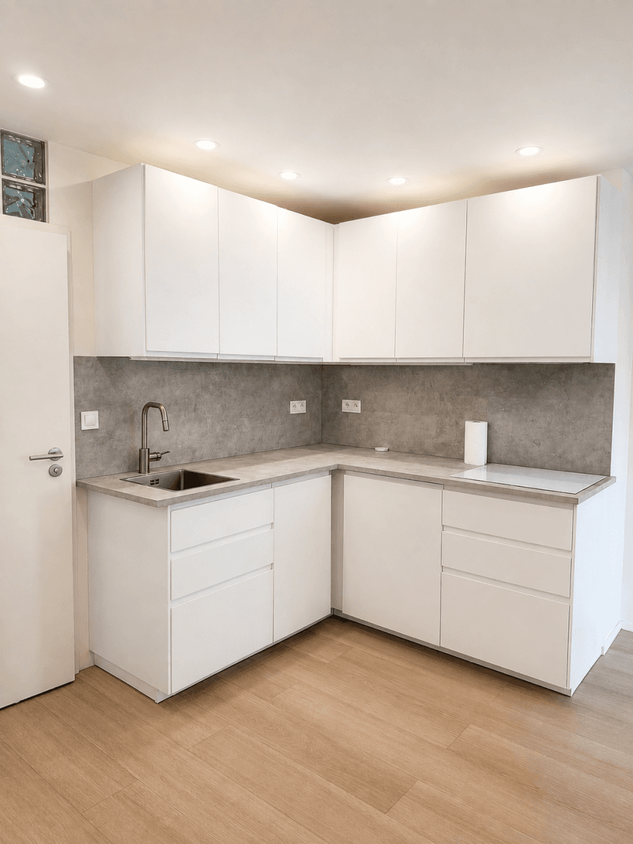 Prenájom bytu 3-izbový 56 m², Evropská, Praha, Praha Prenájom bytu 3-izbový 56 m², Evropská, Praha, Praha