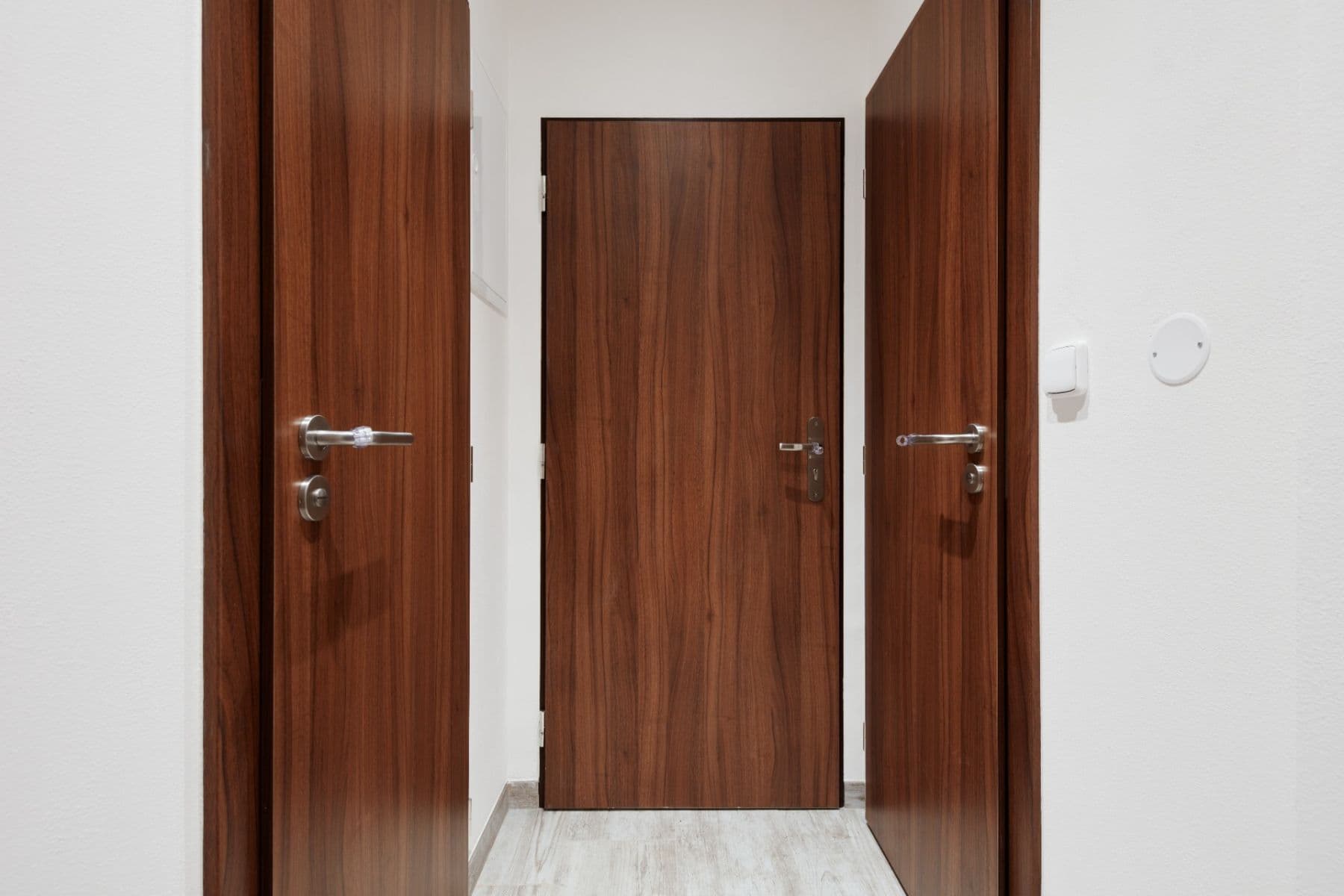 Prenájom bytu 1-izbový 32 m², U Skládky, Praha, Praha Prenájom bytu 1-izbový 32 m², U Skládky, Praha, Praha