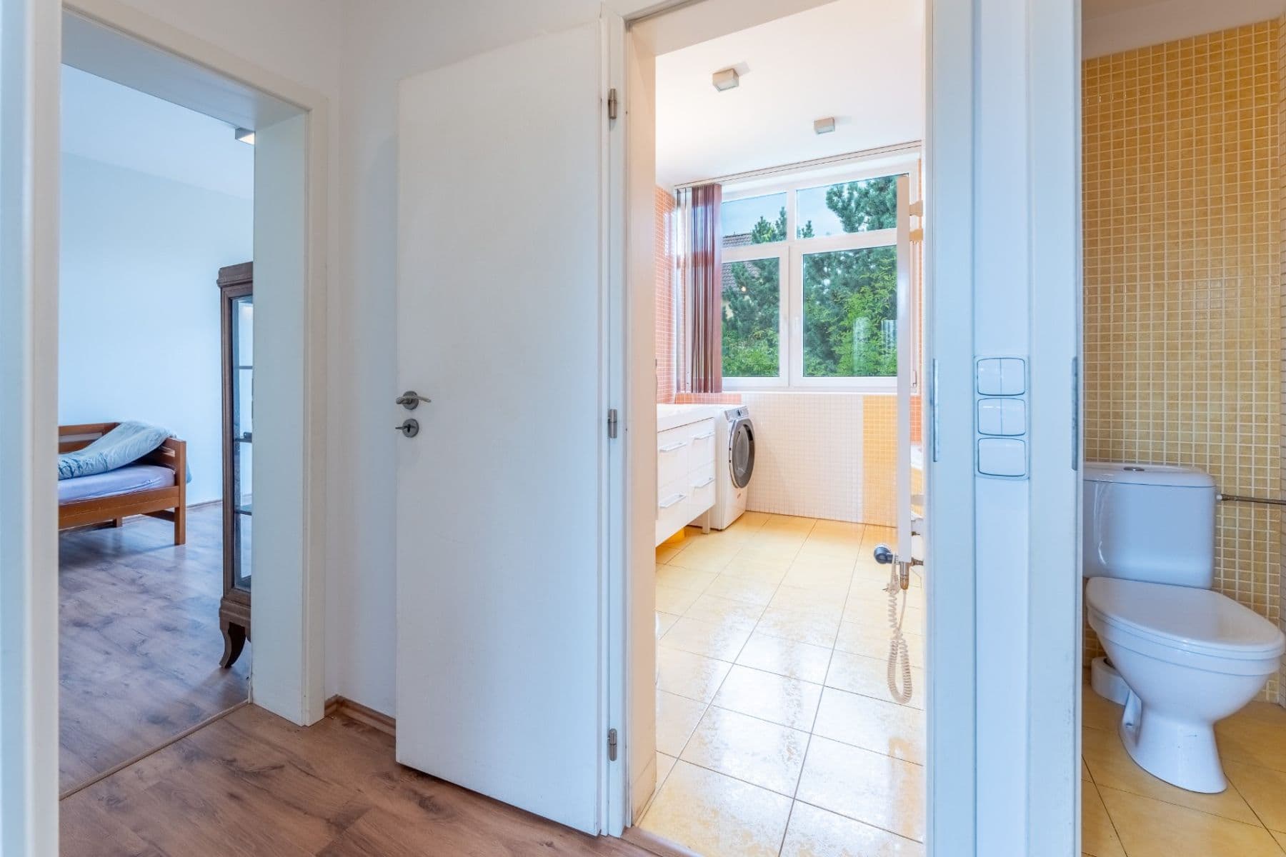 Predaj domu 158 m², pozemok 700 m², U Potoka, Mukařov, Středočeský kraj Predaj domu 158 m², pozemok 700 m², U Potoka, Mukařov, Středočeský kraj