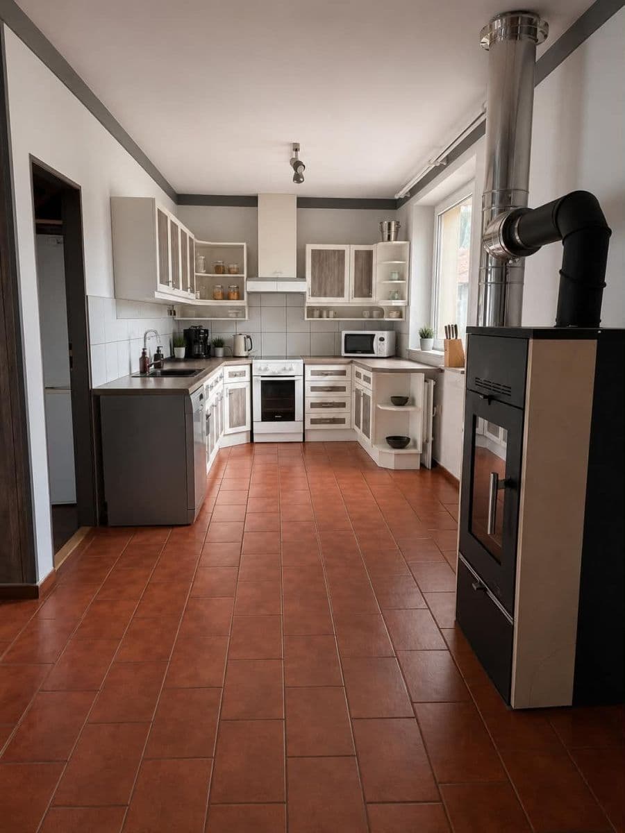 Predaj domu 191 m², pozemok 376 m², Zahradní, Prušánky, Jihomoravský kraj Predaj domu 191 m², pozemok 376 m², Zahradní, Prušánky, Jihomoravský kraj