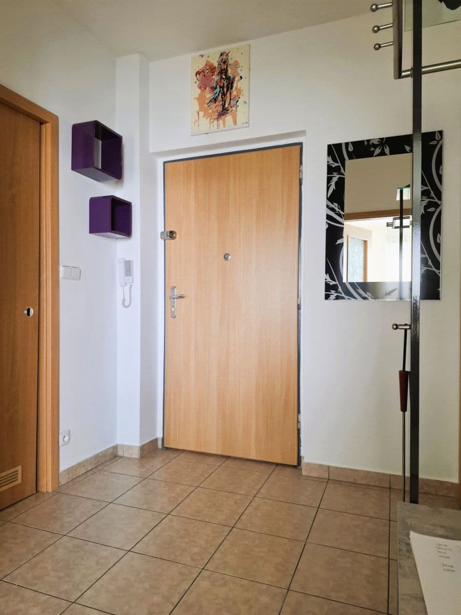 Prenájom bytu 2-izbový 48 m², Jeřabinová, Praha, Praha Prenájom bytu 2-izbový 48 m², Jeřabinová, Praha, Praha