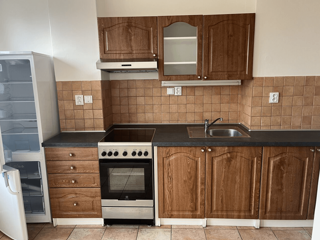 Prenájom bytu 1-izbový 36 m², Říčanská, Praha, Praha Prenájom bytu 1-izbový 36 m², Říčanská, Praha, Praha