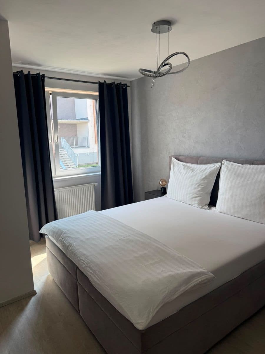 Prenájom bytu 2-izbový 54 m², Želetická, Praha, Praha Prenájom bytu 2-izbový 54 m², Želetická, Praha, Praha