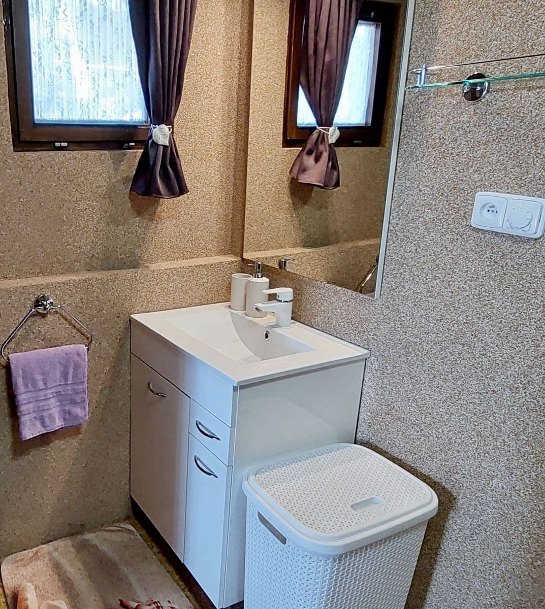 Predaj rekreačného objektu 80 m², pozemok 400 m², Štítary, Jihomoravský kraj Predaj rekreačného objektu 80 m², pozemok 400 m², Štítary, Jihomoravský kraj