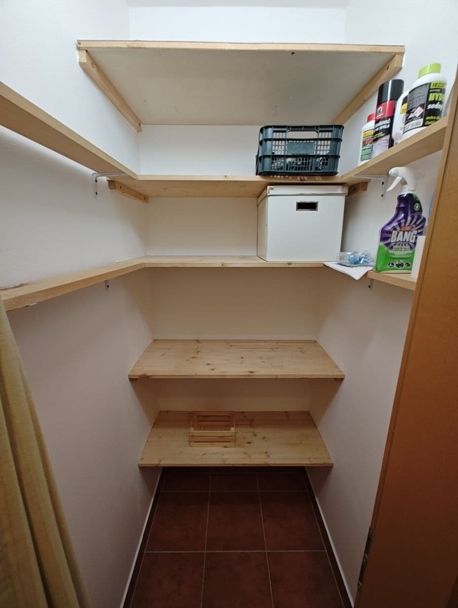Prenájom bytu 2-izbový 53 m², Lysolajská, Horoměřice, Středočeský kraj Prenájom bytu 2-izbový 53 m², Lysolajská, Horoměřice, Středočeský kraj