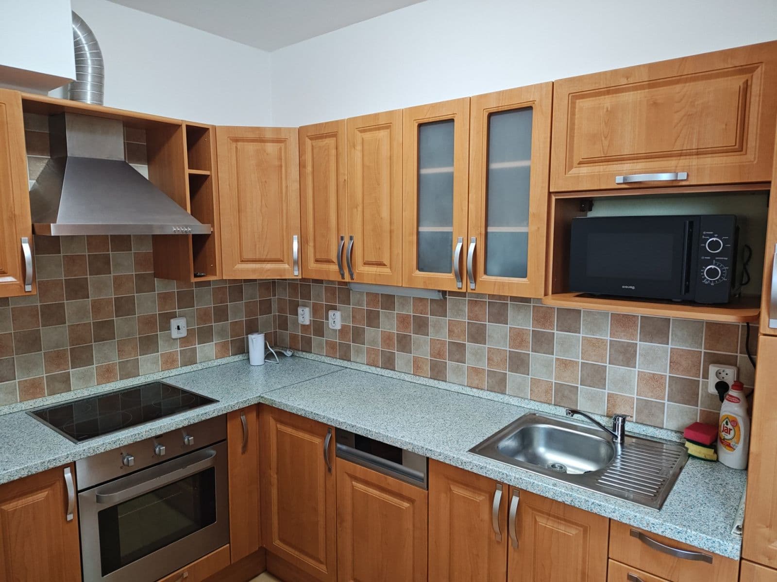 Prenájom bytu 2-izbový 53 m², Lysolajská, Horoměřice, Středočeský kraj Prenájom bytu 2-izbový 53 m², Lysolajská, Horoměřice, Středočeský kraj