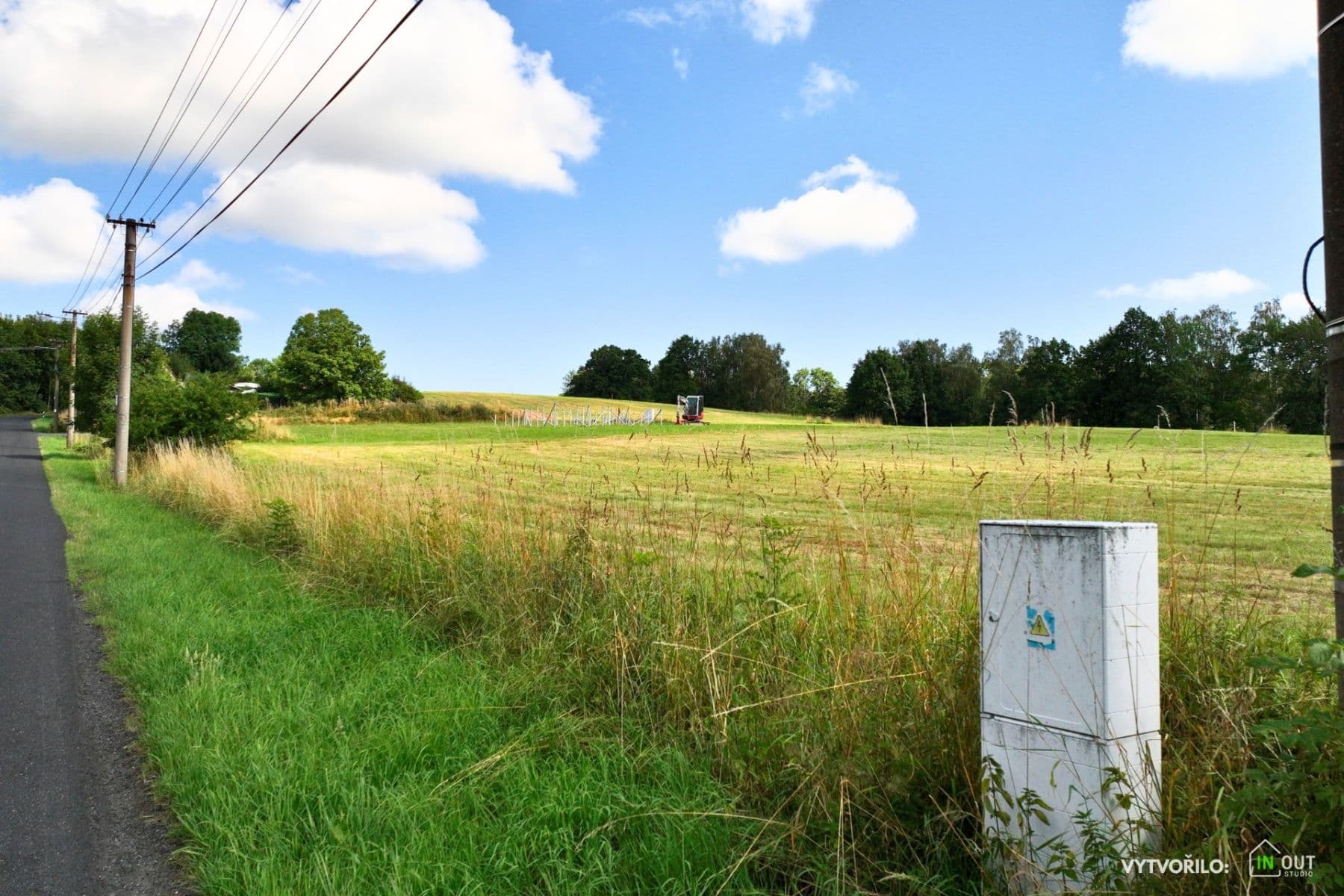 Predaj pozemku 8.176 m², Staré Křečany, Ústecký kraj Predaj pozemku 8.176 m², Staré Křečany, Ústecký kraj