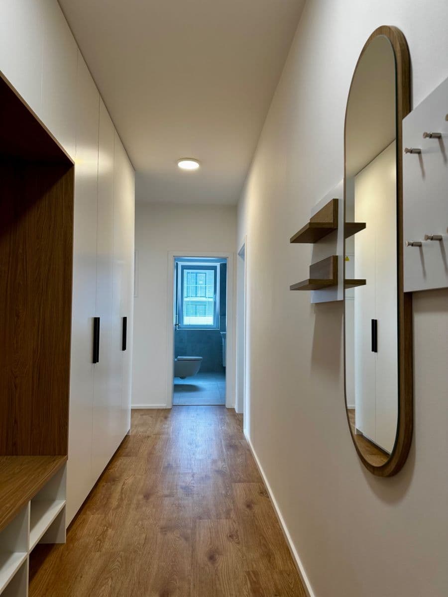 Prenájom bytu 2-izbový 64 m², Gerstelova, Praha, Praha Prenájom bytu 2-izbový 64 m², Gerstelova, Praha, Praha