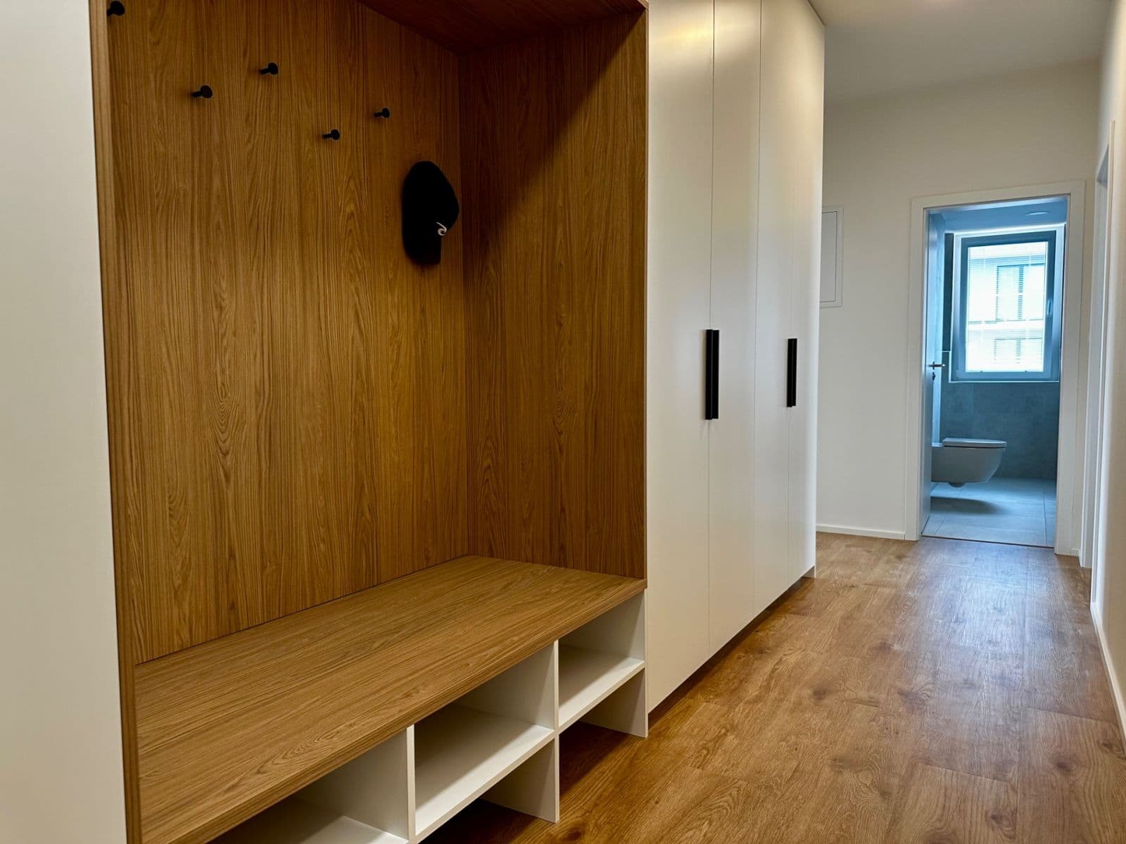 Prenájom bytu 2-izbový 64 m², Gerstelova, Praha, Praha Prenájom bytu 2-izbový 64 m², Gerstelova, Praha, Praha
