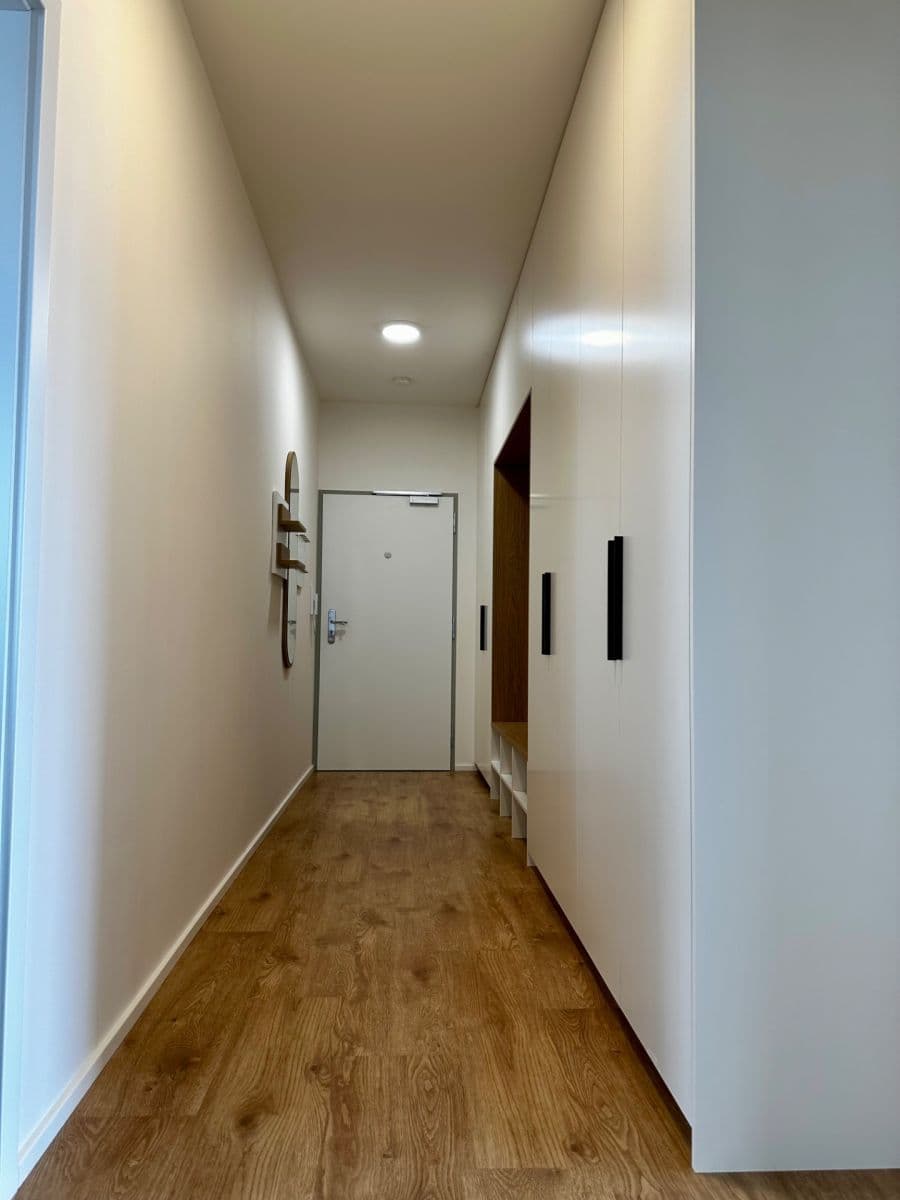 Prenájom bytu 2-izbový 64 m², Gerstelova, Praha, Praha Prenájom bytu 2-izbový 64 m², Gerstelova, Praha, Praha