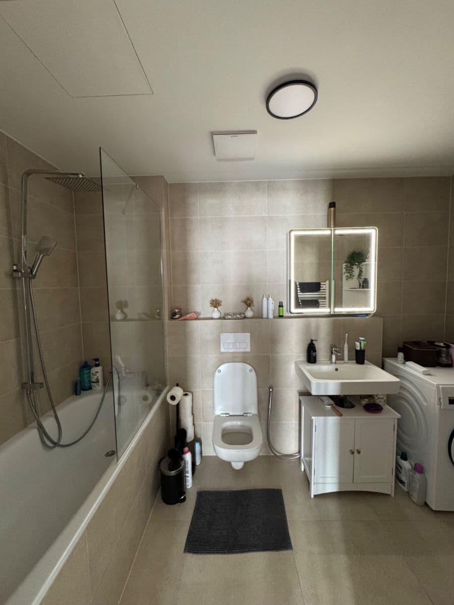 Prenájom bytu 2-izbový 64 m², Františka Kováříka, Plzeň, Plzeňský kraj Prenájom bytu 2-izbový 64 m², Františka Kováříka, Plzeň, Plzeňský kraj