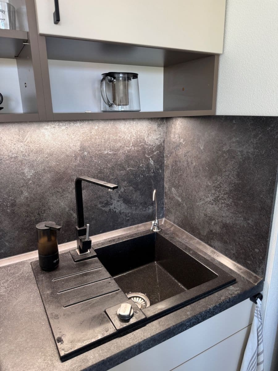 Prenájom bytu 2-izbový 64 m², Františka Kováříka, Plzeň, Plzeňský kraj Prenájom bytu 2-izbový 64 m², Františka Kováříka, Plzeň, Plzeňský kraj