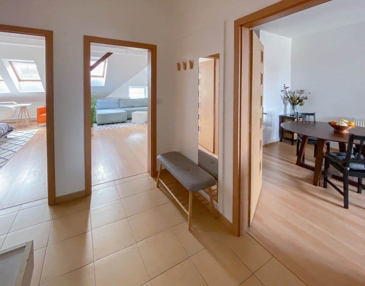 Predaj bytu 3-izbový 89 m², Bendova, Plzeň, Plzeňský kraj Predaj bytu 3-izbový 89 m², Bendova, Plzeň, Plzeňský kraj