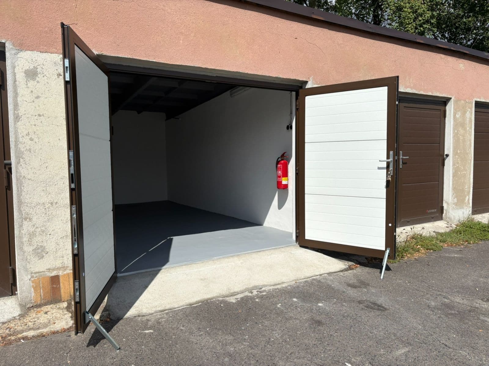 Predaj garáže 16 m², U Prioru, Praha, Praha Predaj garáže 16 m², U Prioru, Praha, Praha