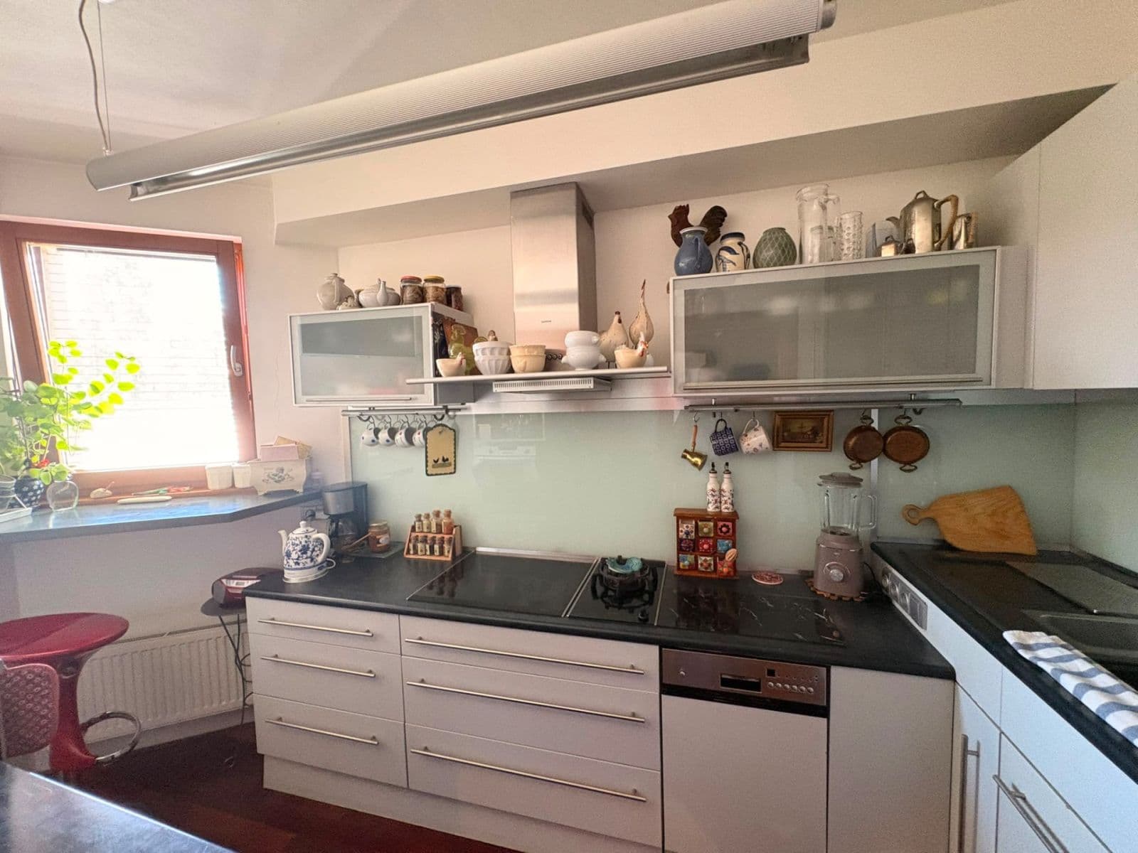Prenájom bytu 2-izbový 87 m², Ruská, Praha, Praha Prenájom bytu 2-izbový 87 m², Ruská, Praha, Praha