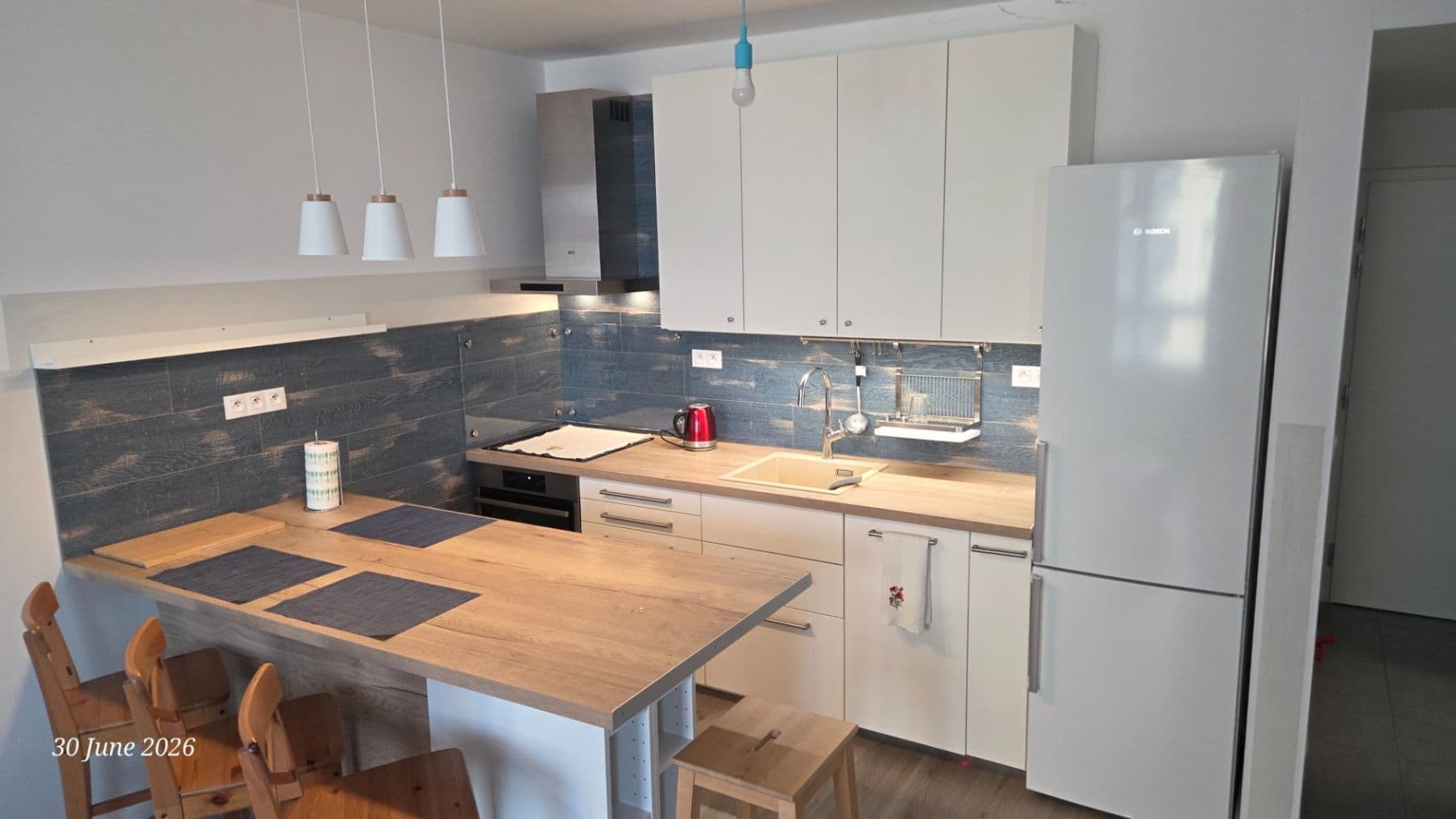 Prenájom bytu 2-izbový 58 m², Plynárenská, Ružinov, Bratislavský kraj Prenájom bytu 2-izbový 58 m², Plynárenská, Ružinov, Bratislavský kraj