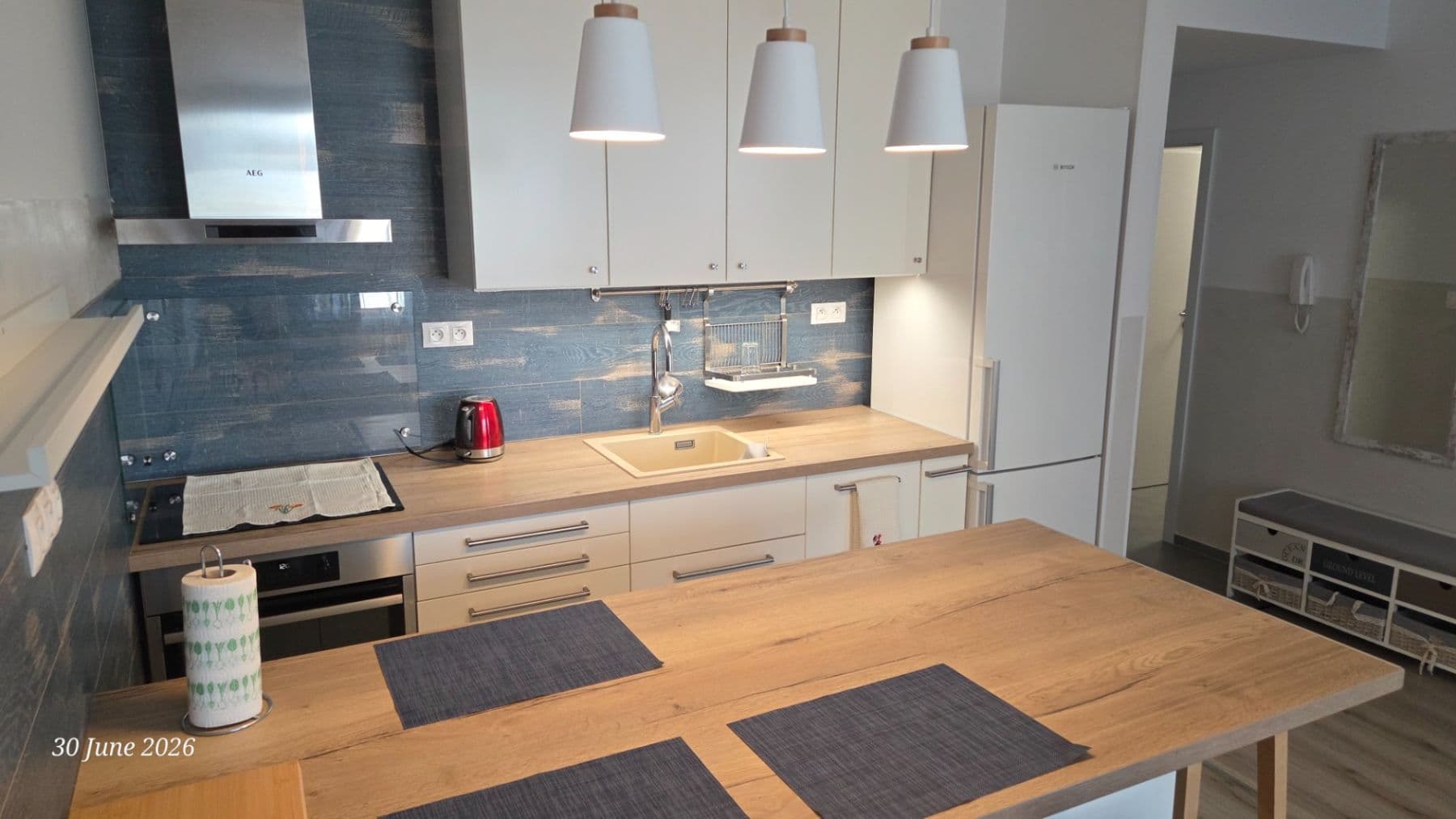 Prenájom bytu 2-izbový 58 m², Plynárenská, Ružinov, Bratislavský kraj Prenájom bytu 2-izbový 58 m², Plynárenská, Ružinov, Bratislavský kraj