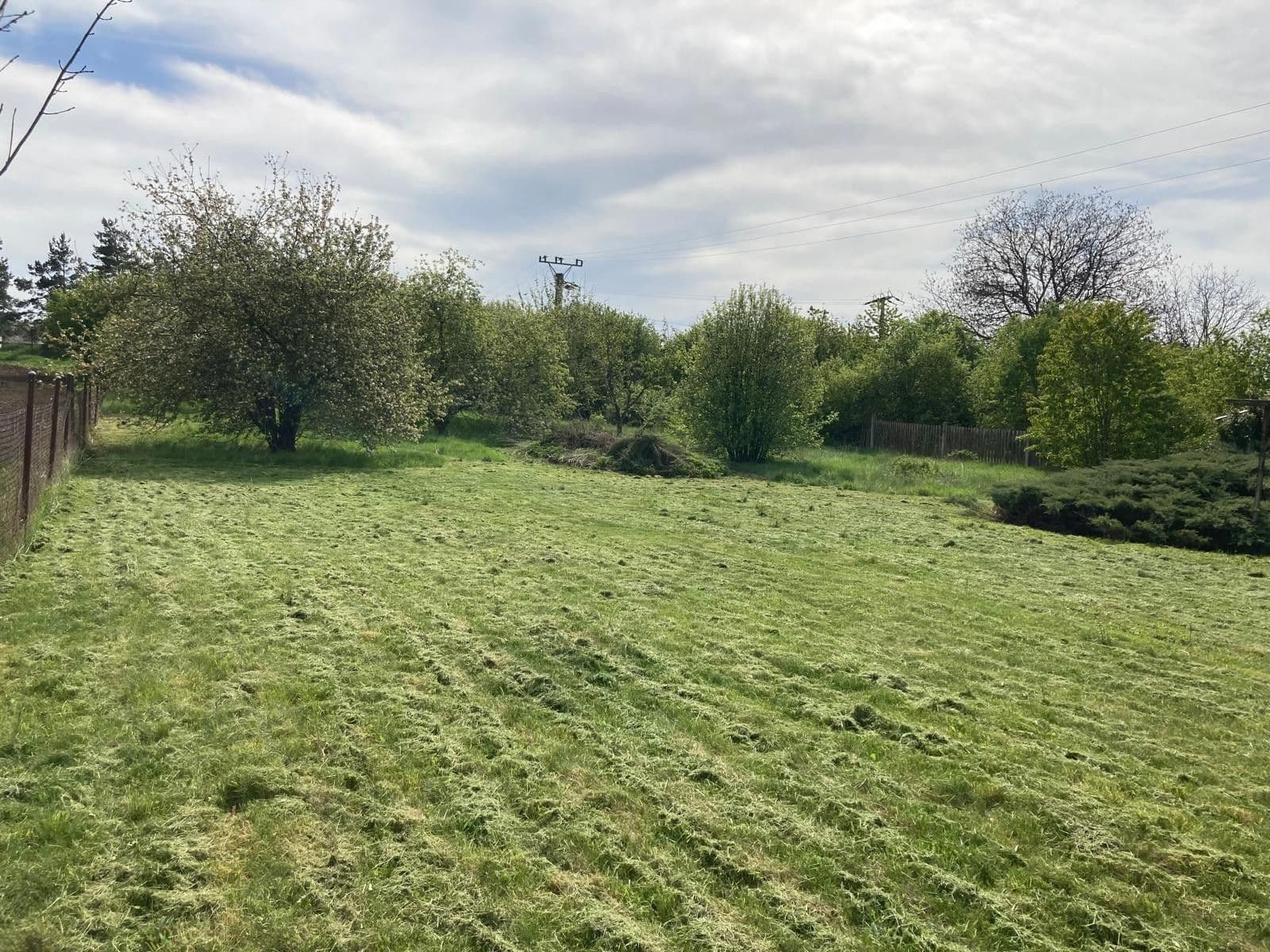 Predaj pozemku 2.439 m², Bykoš, Středočeský kraj Predaj pozemku 2.439 m², Bykoš, Středočeský kraj