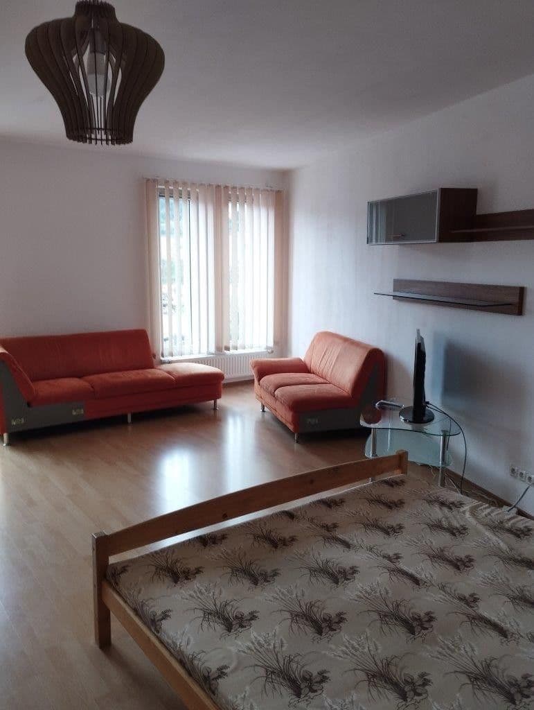 Prenájom bytu 1-izbový 50 m², Lípová, Liberec, Liberecký kraj Prenájom bytu 1-izbový 50 m², Lípová, Liberec, Liberecký kraj