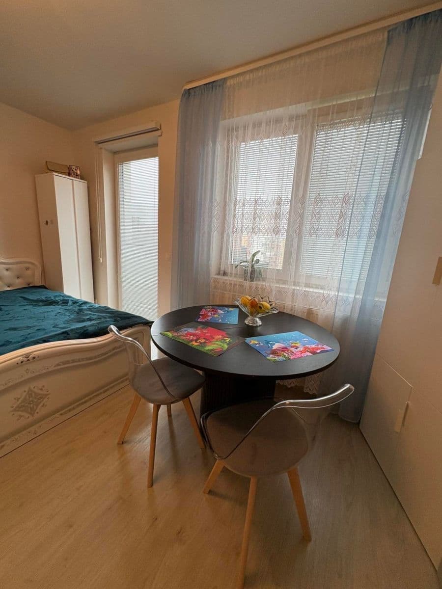 Predaj bytu 1-izbový 43 m², Škrábkových, Praha, Praha Predaj bytu 1-izbový 43 m², Škrábkových, Praha, Praha