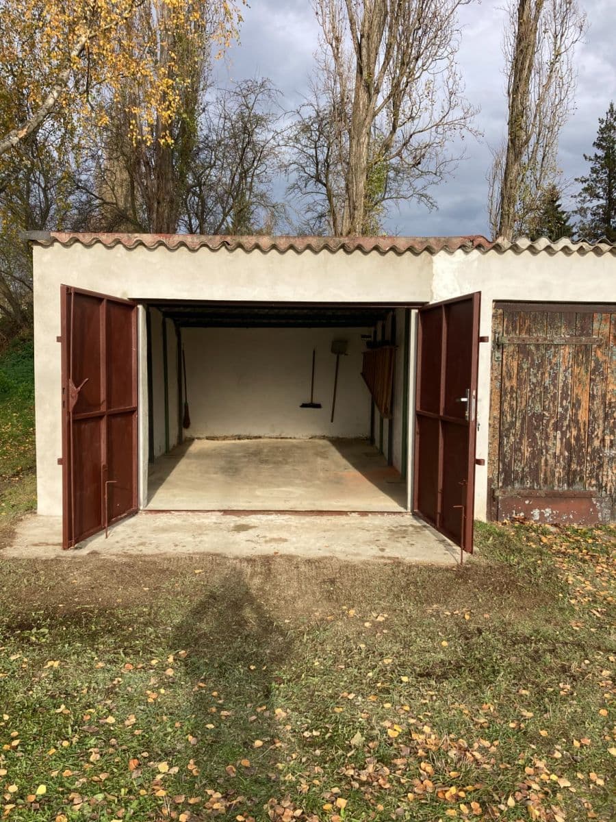 Predaj garáže 23 m², Plzeň, Plzeňský kraj Predaj garáže 23 m², Plzeň, Plzeňský kraj