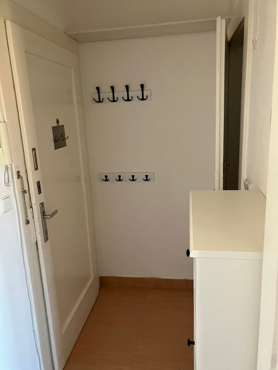 Predaj bytu 1-izbový 26 m², U Družstva Ideál, Praha, Praha Predaj bytu 1-izbový 26 m², U Družstva Ideál, Praha, Praha