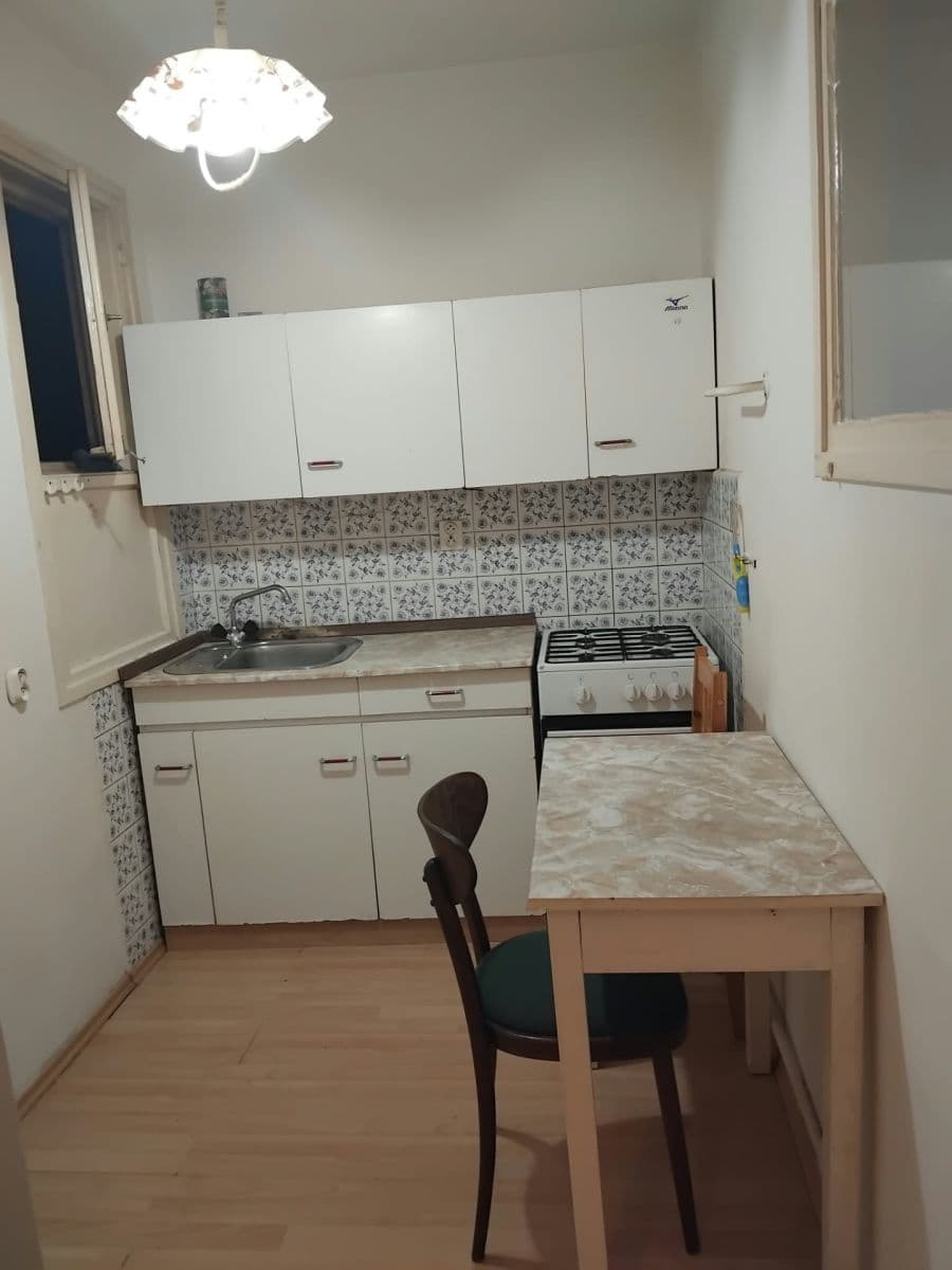 Prenájom bytu 1-izbový 25 m², Brno, Jihomoravský kraj Prenájom bytu 1-izbový 25 m², Brno, Jihomoravský kraj