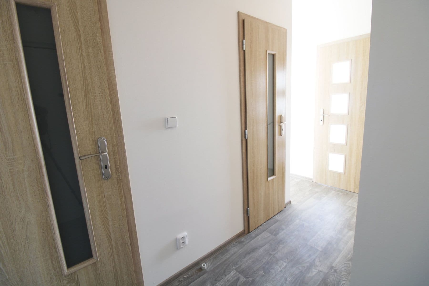 Prenájom bytu 2-izbový 40 m², Vitry, Kladno, Středočeský kraj Prenájom bytu 2-izbový 40 m², Vitry, Kladno, Středočeský kraj
