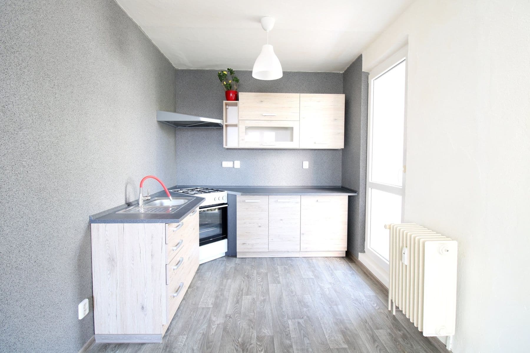 Prenájom bytu 2-izbový 40 m², Vitry, Kladno, Středočeský kraj Prenájom bytu 2-izbový 40 m², Vitry, Kladno, Středočeský kraj