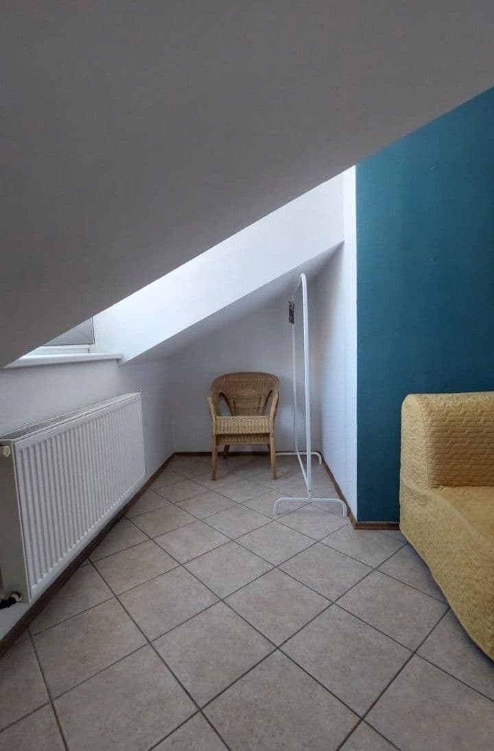 Prenájom bytu 1-izbový 30 m², Jeronýmova, Praha, Praha Prenájom bytu 1-izbový 30 m², Jeronýmova, Praha, Praha