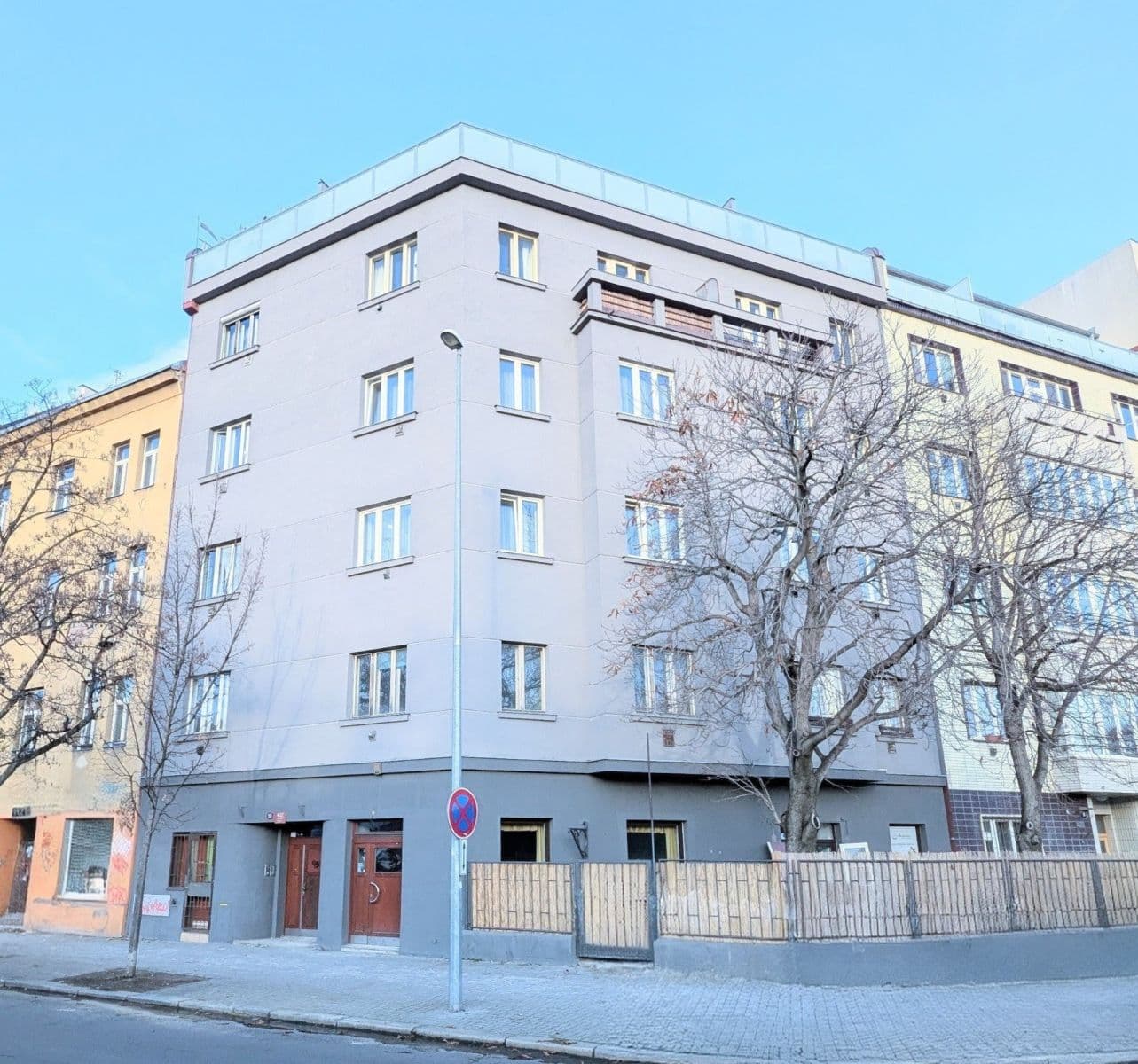 Predaj bytu 2-izbový 52 m², Petrohradská, Praha, Praha Predaj bytu 2-izbový 52 m², Petrohradská, Praha, Praha