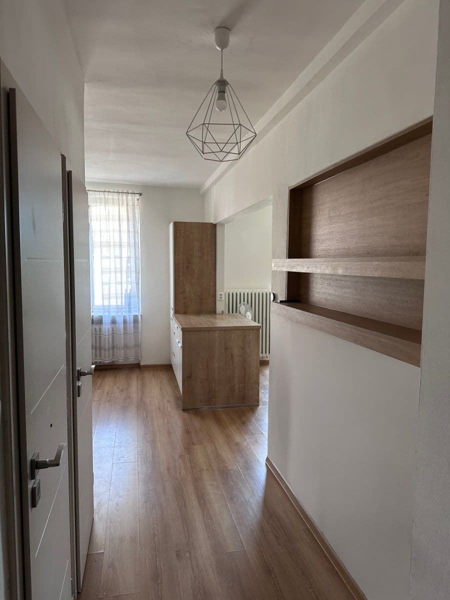 Prenájom bytu 3-izbový 74 m², Botanická, Brno, Jihomoravský kraj Prenájom bytu 3-izbový 74 m², Botanická, Brno, Jihomoravský kraj