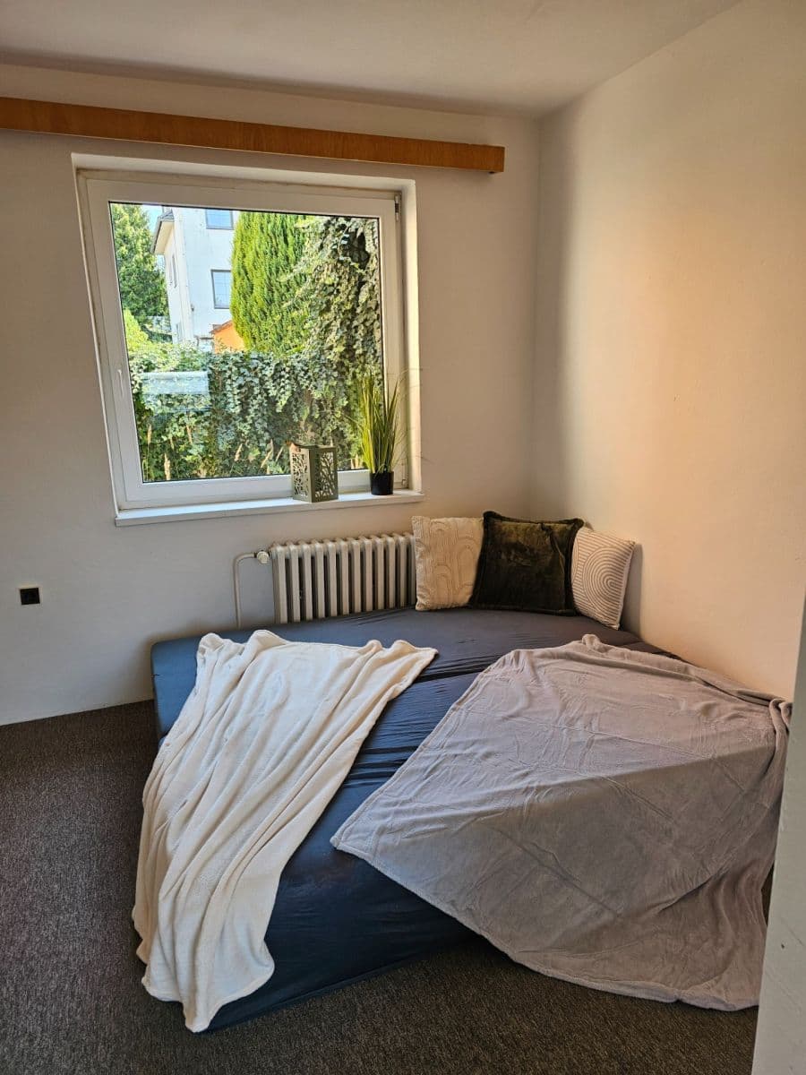 Prenájom bytu 1-izbový 23 m², Lanýžová, Praha, Praha Prenájom bytu 1-izbový 23 m², Lanýžová, Praha, Praha