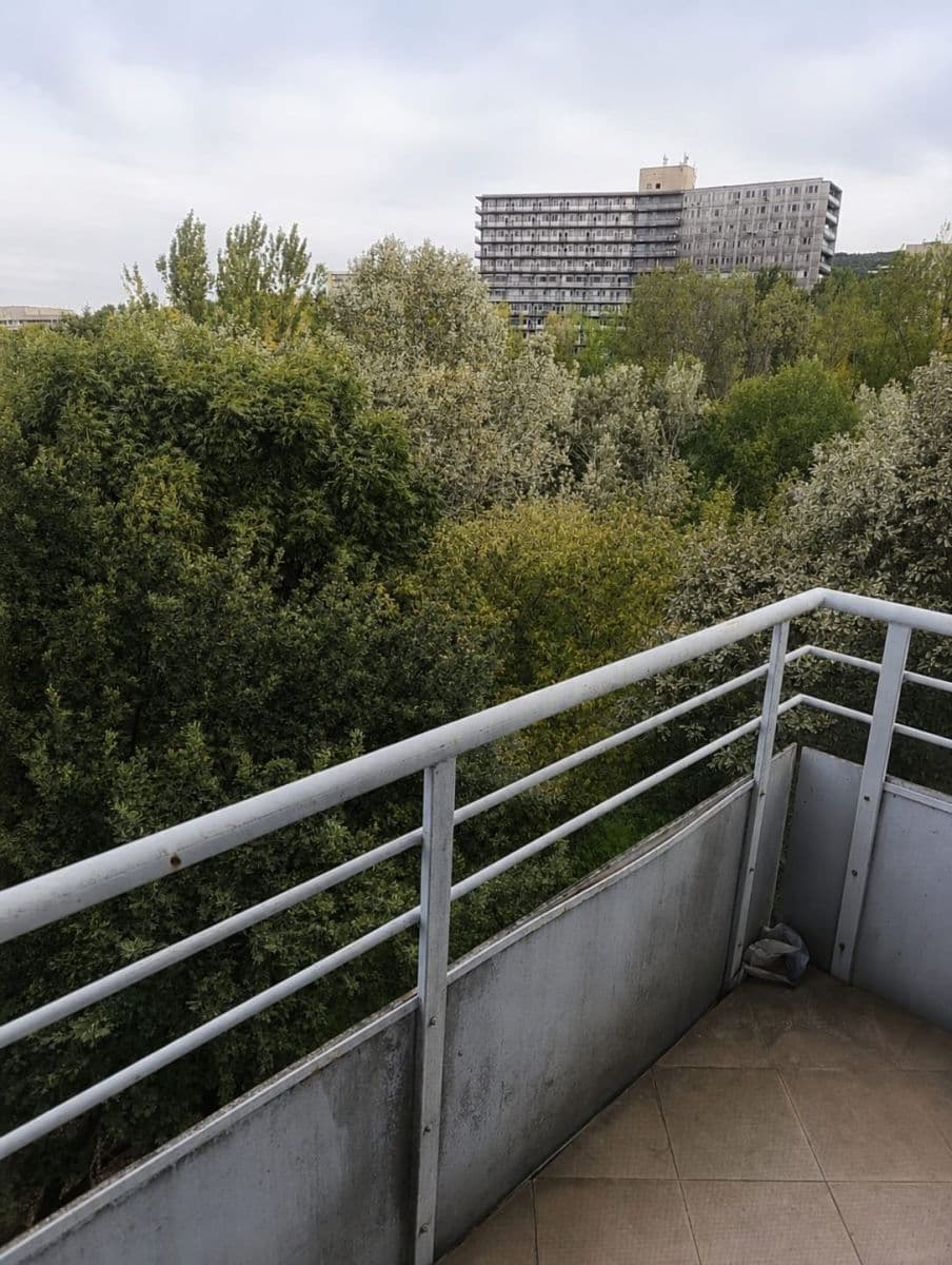 Prenájom bytu 4-izbový 130 m², Opavská, Nové Mesto, Bratislavský kraj Prenájom bytu 4-izbový 130 m², Opavská, Nové Mesto, Bratislavský kraj