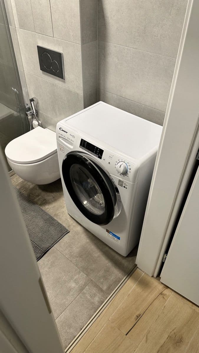 Prenájom bytu Garsoniéra 17 m², U Vysočanského pivovaru, Praha, Praha Prenájom bytu Garsoniéra 17 m², U Vysočanského pivovaru, Praha, Praha