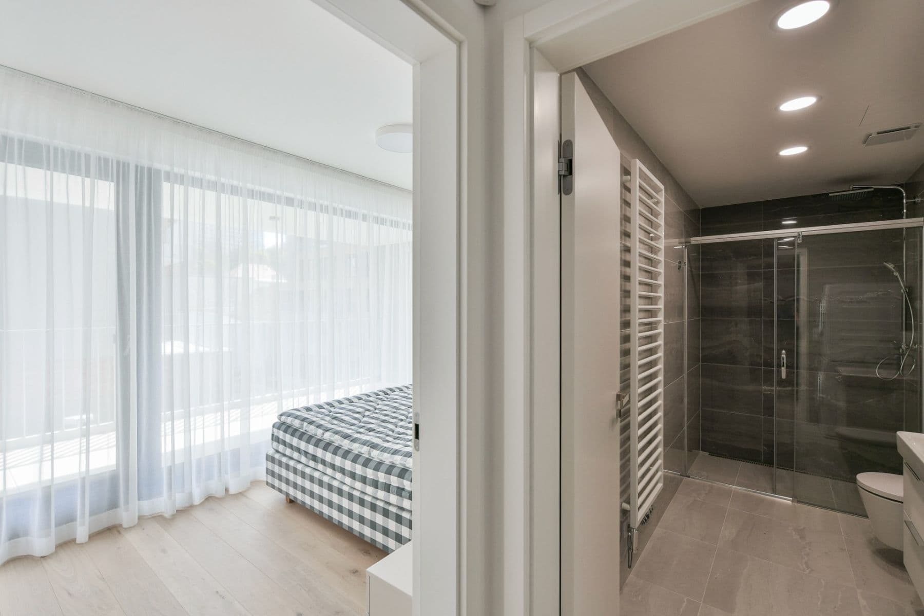 Prenájom bytu 3-izbový 115 m², Michelská, Praha, Praha Prenájom bytu 3-izbový 115 m², Michelská, Praha, Praha