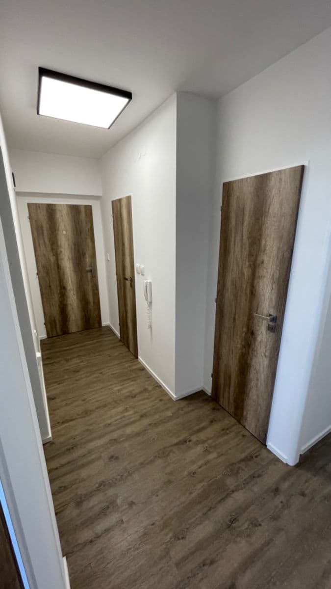 Predaj bytu 2-izbový 58 m², Spojovací, Sezemice, Pardubický kraj Predaj bytu 2-izbový 58 m², Spojovací, Sezemice, Pardubický kraj