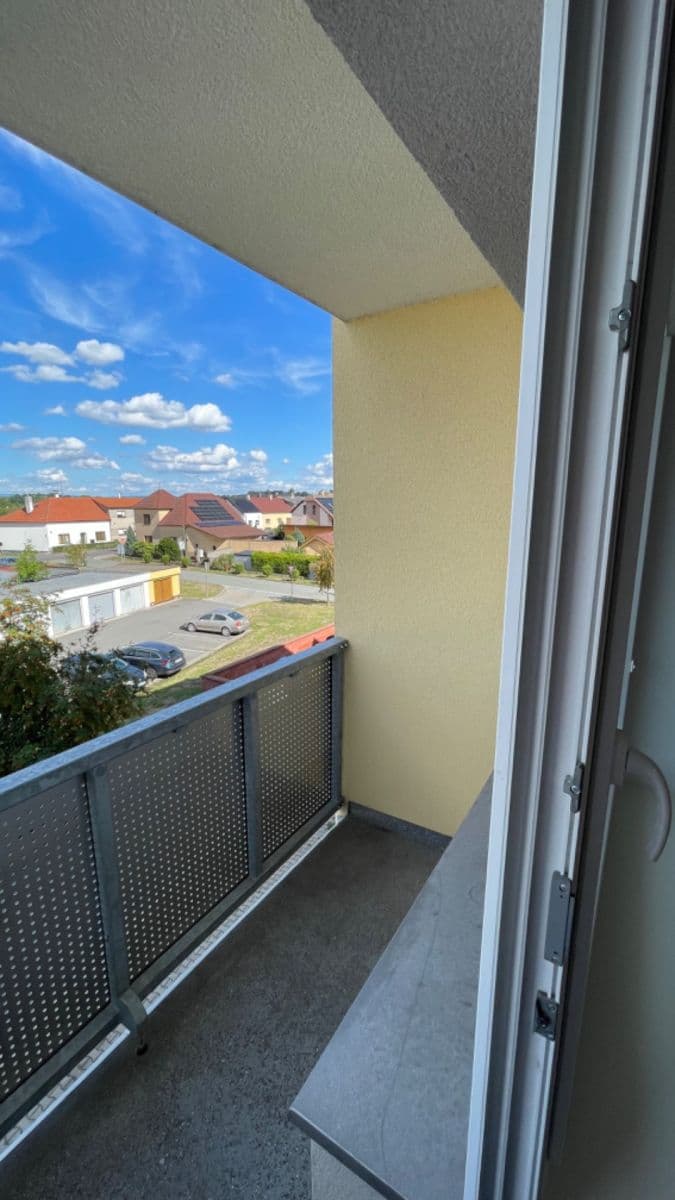 Predaj bytu 2-izbový 58 m², Spojovací, Sezemice, Pardubický kraj Predaj bytu 2-izbový 58 m², Spojovací, Sezemice, Pardubický kraj