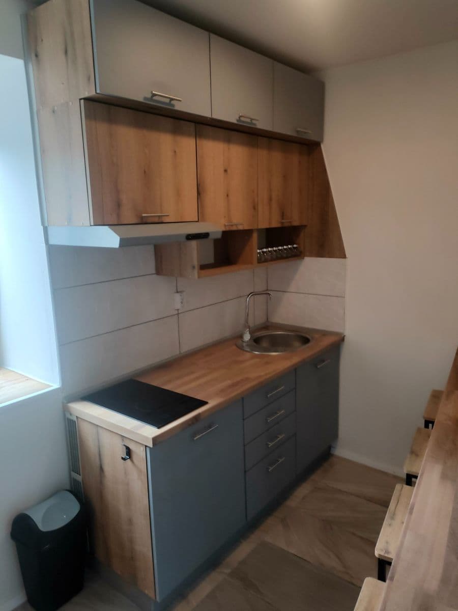 Prenájom domu 99 m², pozemok 450 m², Sibiřská, Ústí nad Labem, Ústecký kraj Prenájom domu 99 m², pozemok 450 m², Sibiřská, Ústí nad Labem, Ústecký kraj