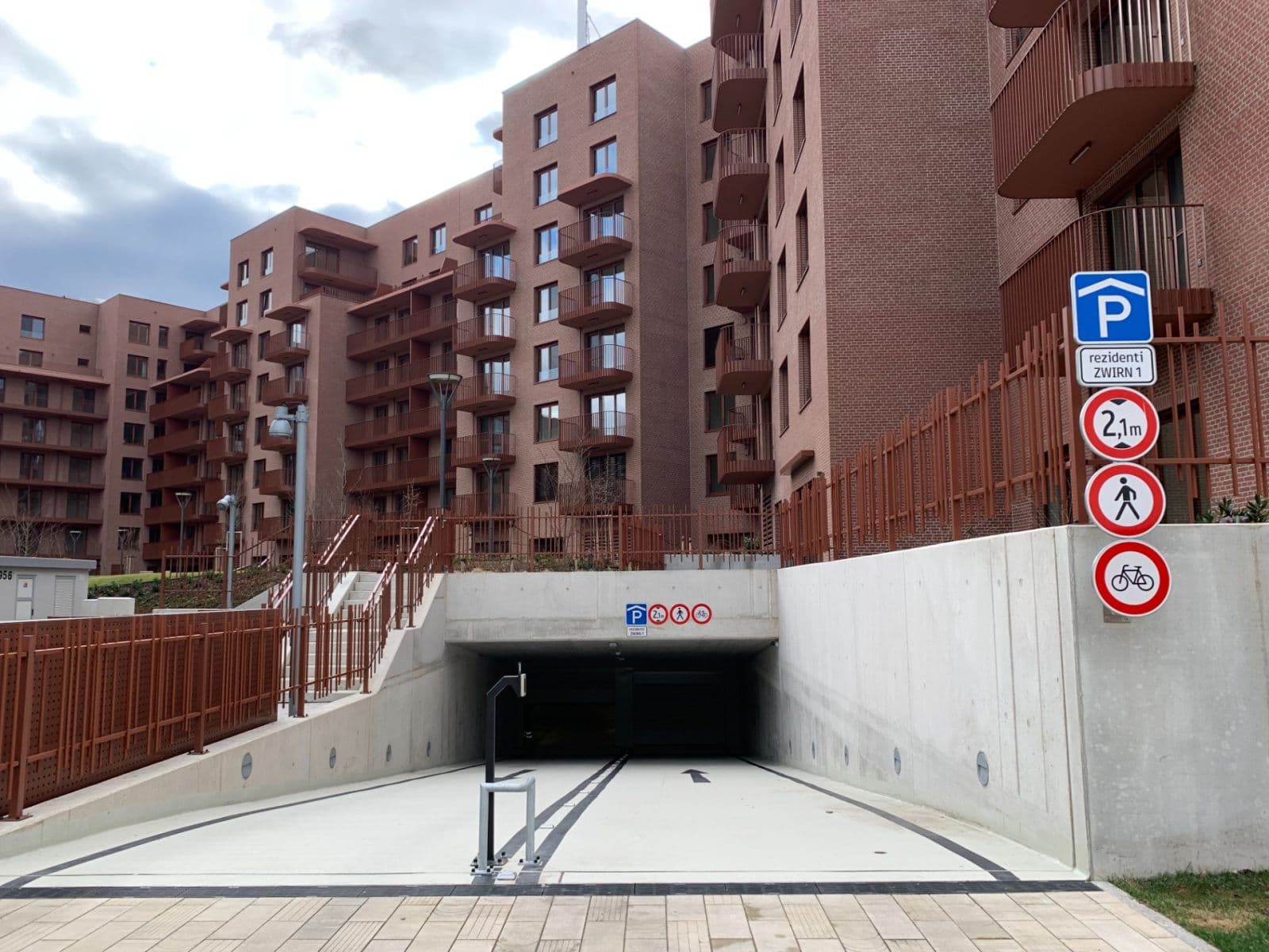 Prenájom garáže 14 m², Košická, Ružinov, Bratislavský kraj Prenájom garáže 14 m², Košická, Ružinov, Bratislavský kraj